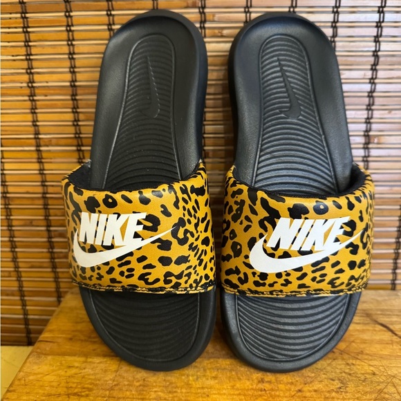 Nike Shoes - Nike Victori One Black and Chutney Leopard print Slides